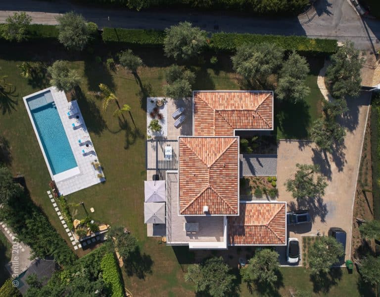 Installer une clôture